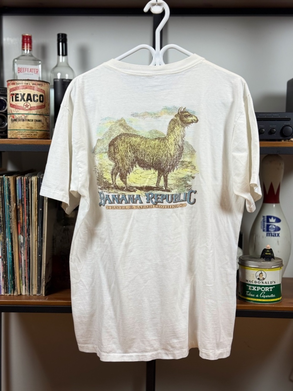 Vintage 80s 90s Banana republic safari theme single stitch tee shirt fits like L